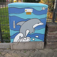 Der Delfin ist im Schulring 21 zu sehen.