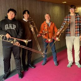 Das Blechbläserensemble „Trombone Colors Quartett" mit (von links): Runyu Yu, Sangwoo Kim, Volkmar Dietrich und Nojus Vaupsas tritt im Fürstensaal auf.