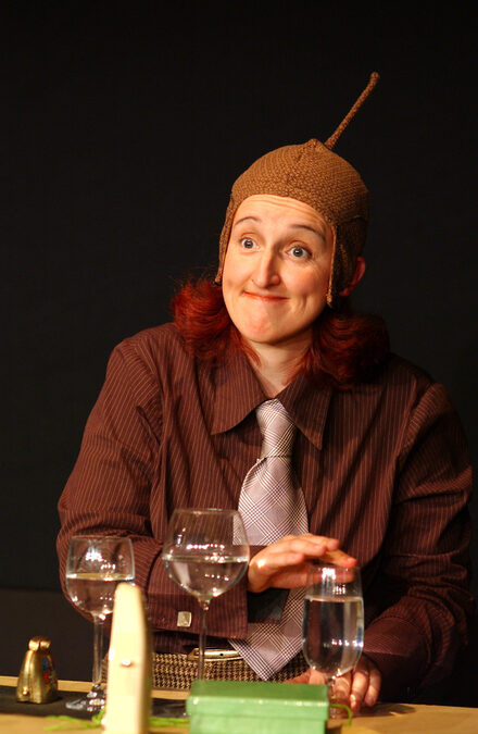 »Die Lauscher«, Herr Pling und Frau Plong, laden Euch herzlich zu einem leckeren Geräuschcocktail in ihre Hörbar ein.